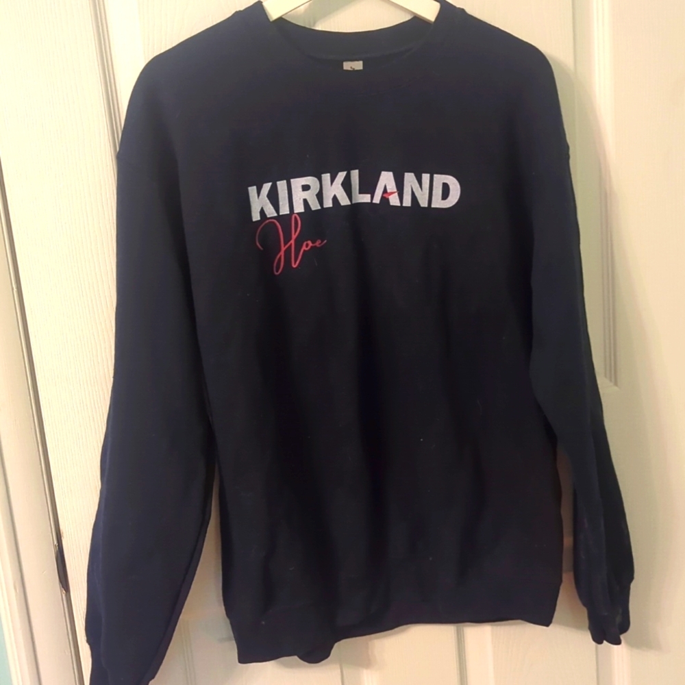 Kirkland sweatshirt labeled men's medium